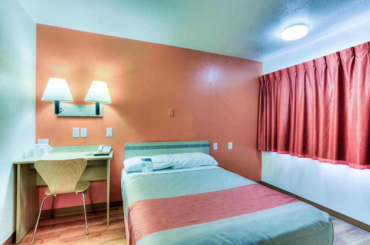 Motel 6-Tigard, Or - Portland South - Lake Oswego Kültér fotó