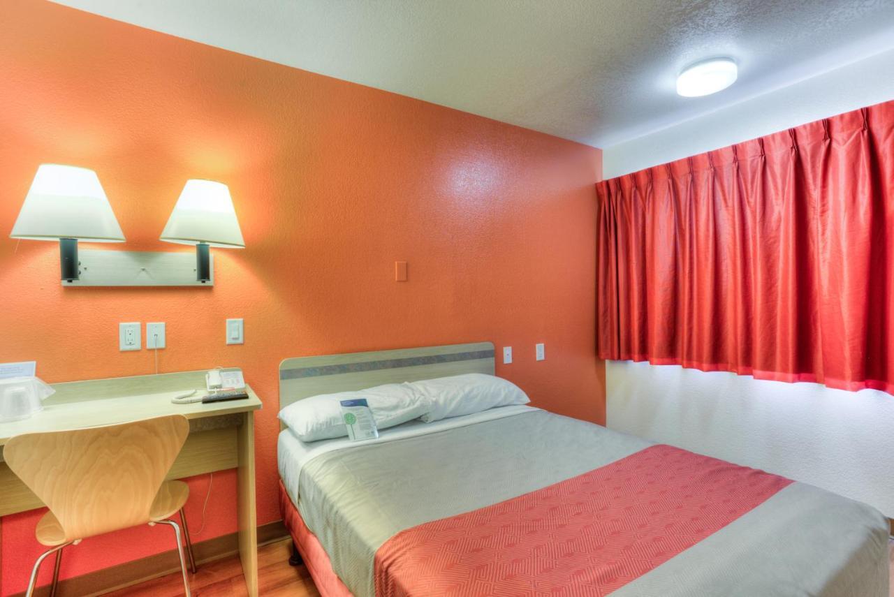 Motel 6-Tigard, Or - Portland South - Lake Oswego Kültér fotó